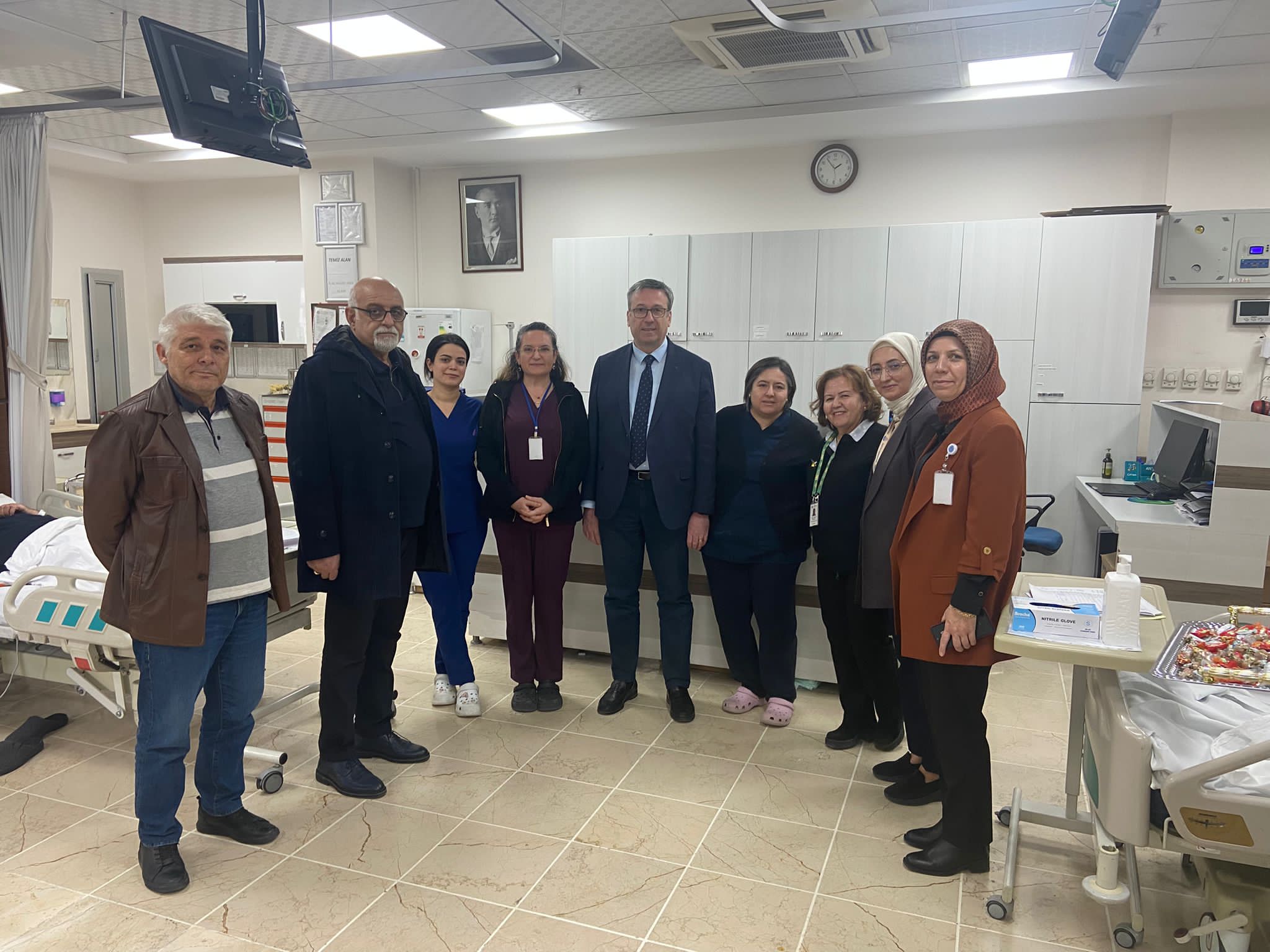 Başhekimimiz Prof. Dr. İbrahim Halil Kafadar’dan Hastalara ve Sağlık Personeline Bayram Ziyareti