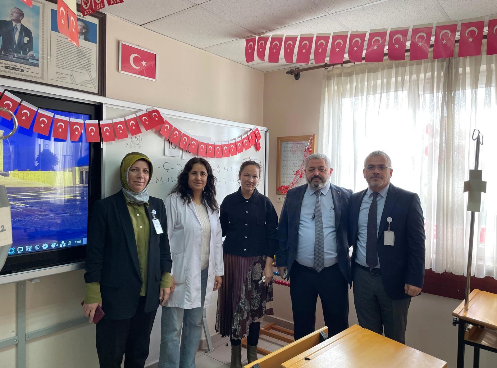 Hastanelerimizde, “24 Kasım Öğretmenler Günü” Kutlandı