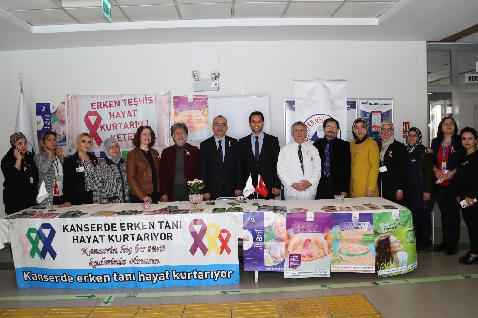 ERÜ Hastanelerinde, “1-7 Nisan Kanser Haftası” Nedeniyle Farkındalık Standı Açıldı