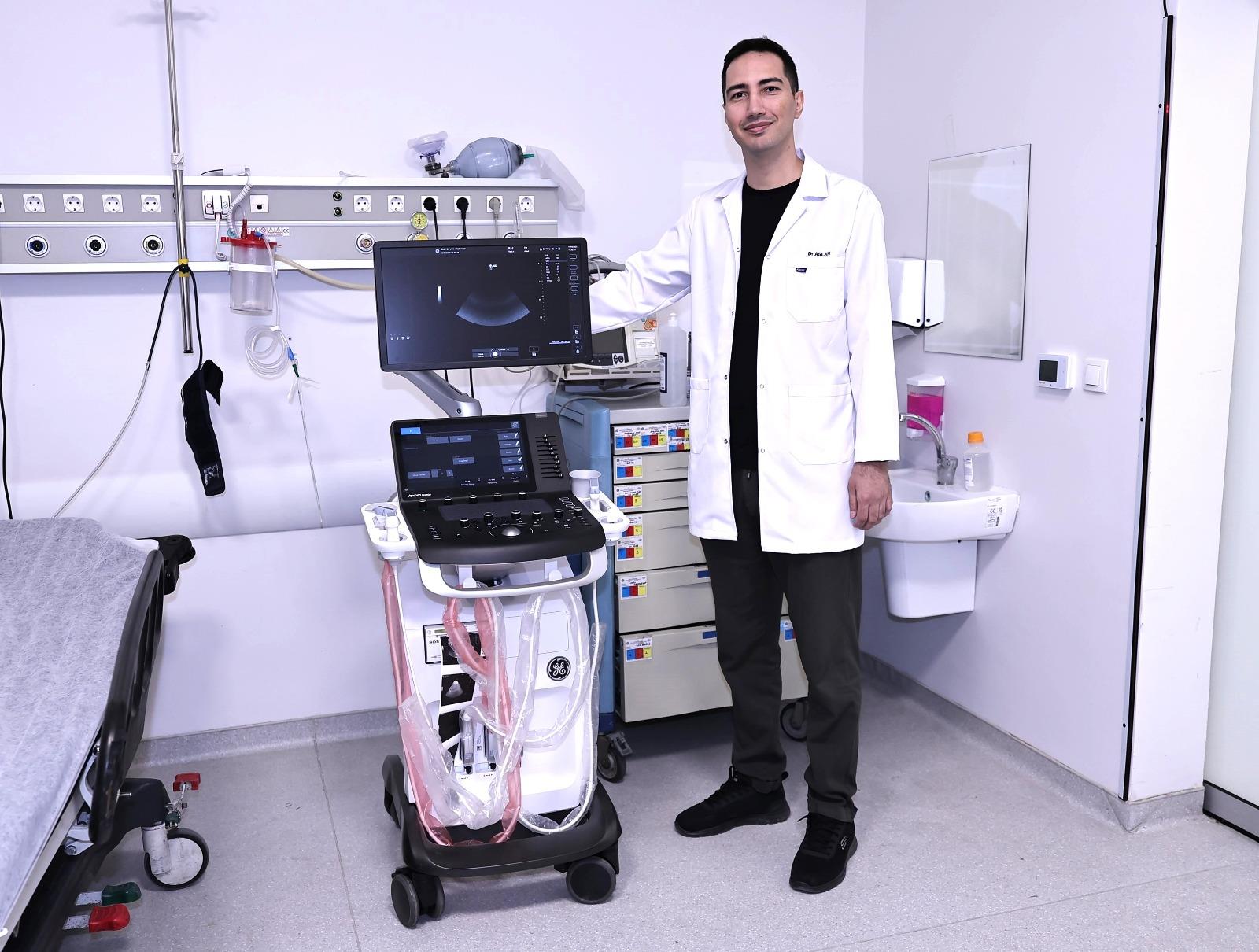 ERÜ Acil Servisine Kazandırılan Yeni Ultrason Cihazı İle Hastalara Hızlı Tanı Konularak, Erken Müdahale Edilmesi Sağlanacak