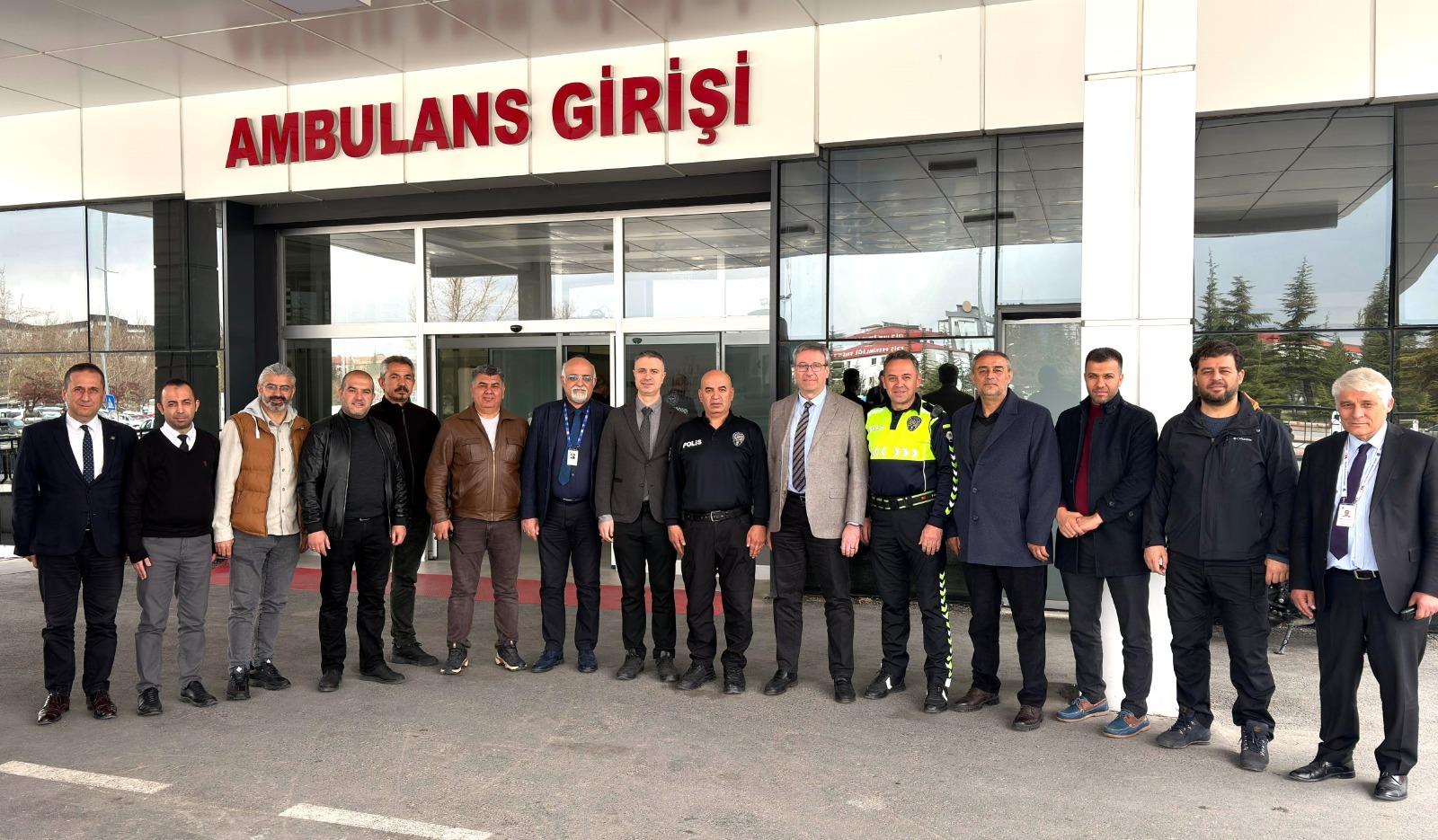 Başhekimimizden, Hastanemizde Görev Yapan Polislere Ziyaret